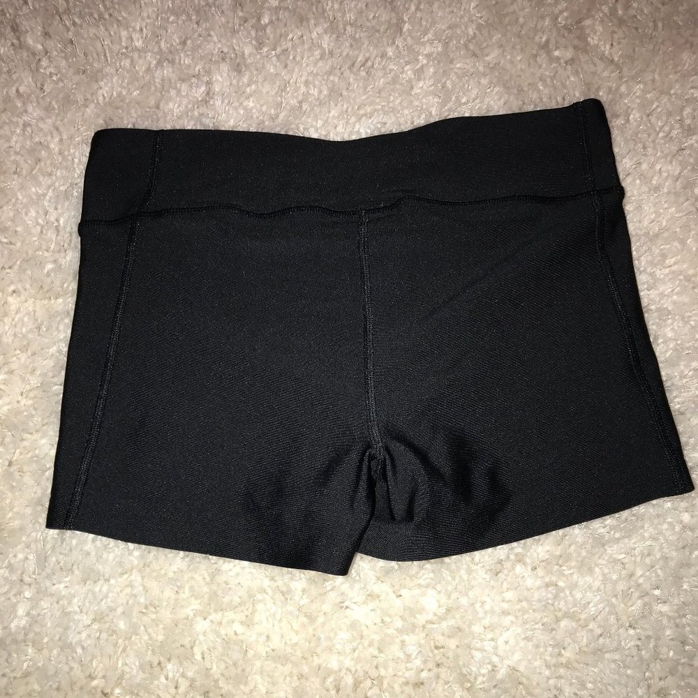 Spandex - Picture 3 of 3
